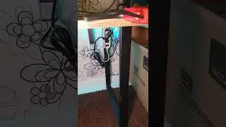 крутой неубиваемый стол за 5000 руб