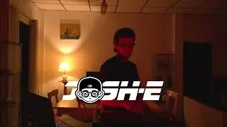 Minimal Set / Josh E