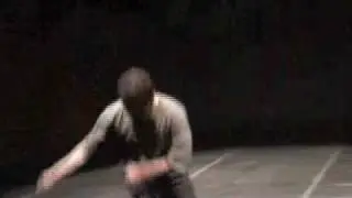 Entre Contenções / Between Restraints -  Eduardo Fukushima