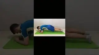 Упражнение для мышц кора.