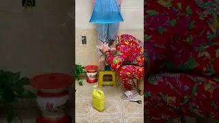 This universal showerhead bracket is really super convenient for children to take a shower, #baby