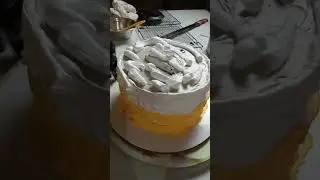 chocolate moist cake money pulling design simple but elegant