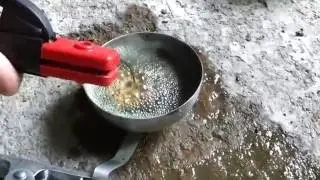 #093 Appuntire e affilare acciaio con sale da cucina
