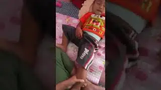 Gibran keenakan dipijat sama mama