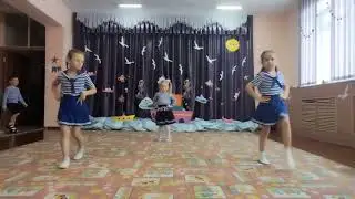 Музыкально - спортивное мероприятие "По морям, по волнам..." в МБДОУ №32 "Ручеек"