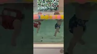 Twins Have a Good Time in Magnesium Pool at Baby Spa