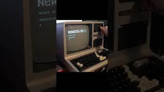 TRS-80 Model 4: Resurrection #VCFSW #vintagecomputing #retrocomputing #retrogaming