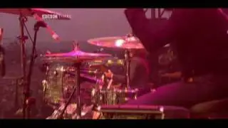 The Killers - Somebody Told Me & Mr. Brightside (Glastonbury 2005)
