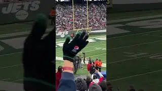 Antonio Brown took off his jersey and left the field. #AntonioBrown #AB #TampaBay #Buccaneers #Jets