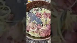 Картофель, печень на огне. Дача, участок.Potatoes, liver on fire. Dacha, plot. 