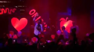 Mika - Origin Of Love (with balloons) @ Cirque Royal, Brussels 3.11.2012