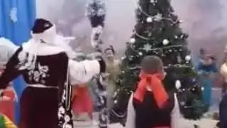 Дед мороз отжигает