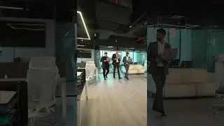 У нас в офисе никогда не скучно #shorts
