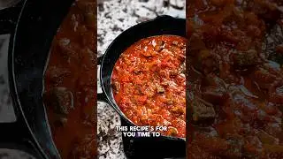 Get ready for flavor! Smothered Okra and Tomato done right! 🌶️🔥 #SoulFood #ComfortCooking