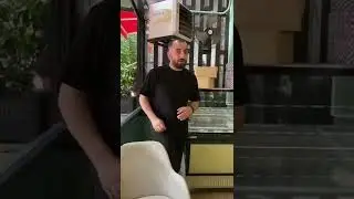 Fonda giden adam | Cem Gelinoğlu