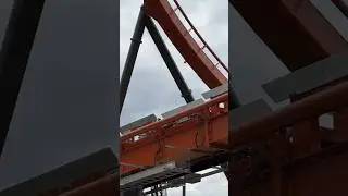 B&M Dive Brakes Retracting and Raising #rollercoaster #themepark #amusementpark #rides #dorneypark