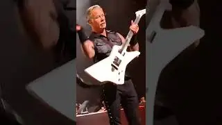 JAMES HETFIELD ALMOST DROPS HIS GUITAR LIVE (2023) 