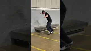 Switch Frontside NoseSlide 270 Shuv ☺️  Progression