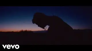 Devault, Matt Maeson - Between The Words