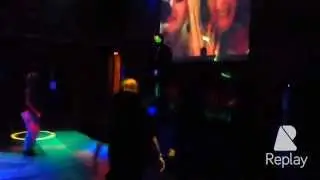 Ваня Чебанов - ДЕВЧОНКА @ ночной клуб PRESTIGE 05.09.15 (live COVER)