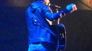 'Am I The Only One'-Dierks Bentley in Huntington, WV 2/16/13