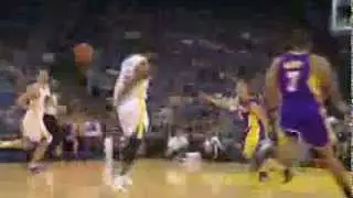 Iguodala with a nice behind the back pass on a fastbreak