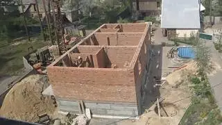 Time-Lapse, 3-Story Building Built In 20 minutes.