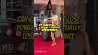 Where to position yourself when kicking the bag. #martialarts #combatsports #thaiboxing #muaythai