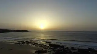Lanzarote - Hiszpania ( Caleta del Congrio )  wschód słońca 4K OSMO