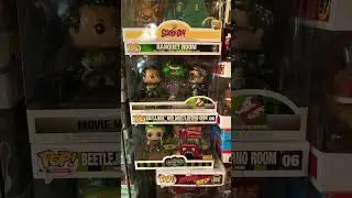 Funko movie moments / towns and a writer mobile?