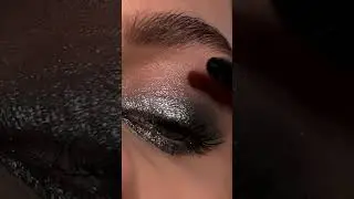 The perfect luxury eyeliner collection!