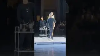 ПЕРВОЕ В МИРЕ ЖИДКОЕ ПЛАТЬЕ 