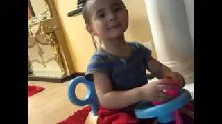 Я ебу Жанель, Софи я не ебу....