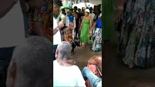 anperer Tiroro lafami Eladon dort