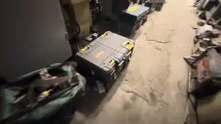 Готуємось до унікальних випробувань дверного блоку двостулкового ще й з верхньою фромугою!