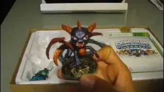 Unboxing Skylanders: Spyro's Adventure