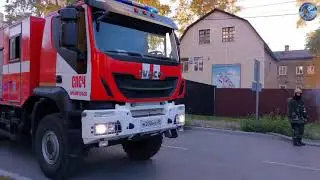 Крупный пожар в нежилом доме в центре Архангельска локализован, пострадавших нет