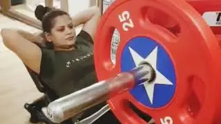 Sapna's Sexy Thigh Workout in Gym in Hot Gym Look with 100 KG Weight