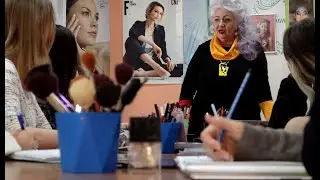 Она несёт красоту в мир.  Сюжет про наставника Елену Юдину
