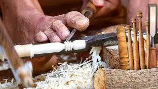 Standing lathe for carving wooden pieces. How this rudimentary technique works