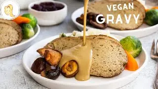 Vegan Gravy | easy, healthy, plant-based, holiday gravy | Chef Ani