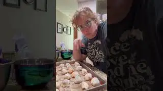 Is it an easy recipe or fun work load? #mommacusses #easyrecipe #lawlesscooking