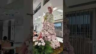 Fleurs De Ville ARTISTE kicks off in #TORONTO! Floral arrangements like you’ve never seen before.