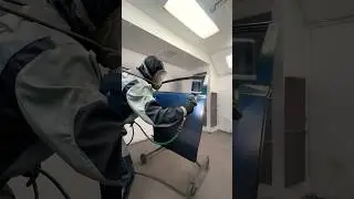 IS IT BETTER TO SPRAY PAINT TOP TO BOTTOM OR BOTTOM TO TOP?
