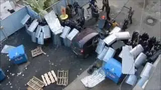 Под шквалом бутылок. Одесса.