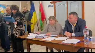У громаді Кіровоградської області депутати зірвали сесію і поставили ультиматум голові