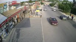 MOTO 20180607064511 20180607064714