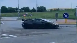 Angry Bull drifting #supercar #hypercar