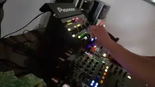 Djm 800, rmx pioneer, kp3 korg passaggio brano techno acid