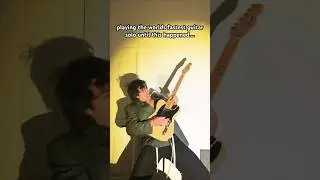 ATTEMPTING THE WORLDS FASTEST GUITAR SOLO... 😱😳